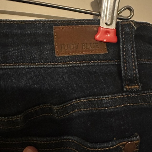 Judy Blue flare dark wash jean size 28 no flaws perfect condition - Picture 5 of 8